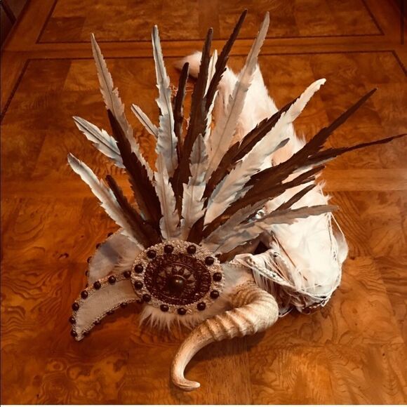 ? ? COSTUME HAT by Top Hollywood Costumer!